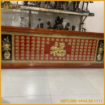 Tranh chữ bách Phúc đồng vàng nền đỏ, đen đầy đủ kích thước