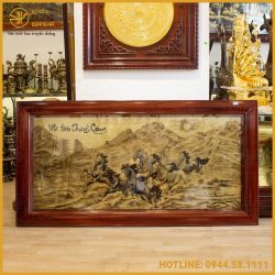 Tranh bát mã truy phong đồng vàng xước giả cổ đầy đủ kích thước