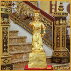 Tượng Đinh Tiên Hoàng đồng đỏ dát vàng cao 80cm