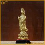 Tượng Phật Quán Thế Âm đồng vàng làm màu cao 36cm ngang 12cm nặng 6kg