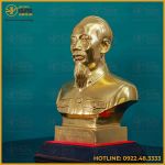 Tượng Bác Hồ bán thân đồng đỏ dát vàng kích thước 34x24cm