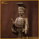 Tượng Lý Thái Tổ đồng vàng làm màu cao 23cm ngang 7cm nặng 1,2kg