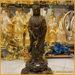 Tượng Quan Âm Bồ Tát dáng đứng đồng đỏ làm màu cổ kính