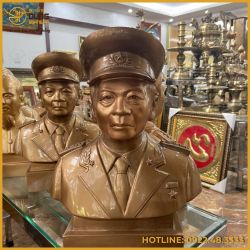 Tượng Đại Tướng Võ Nguyên Giáp bằng đồng đỏ làm màu giả cổ