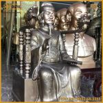 Tượng cụ tổ bằng đồng đỏ làm màu