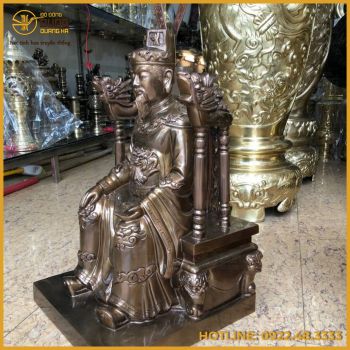 Tượng cụ tổ đồng đỏ làm màu cổ kính