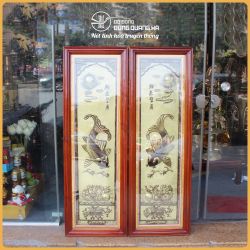 Tranh lý ngư vọng nguyệt đồng vàng xước giả cổ đầy đủ kích thước