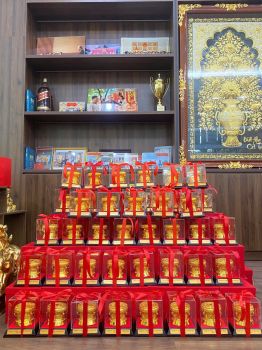 Đồ đồng Dung Quang Hà hoàn thiện và bàn giao 50 quả trống 10 mạ vàng cho UBND xã Yên Phúc